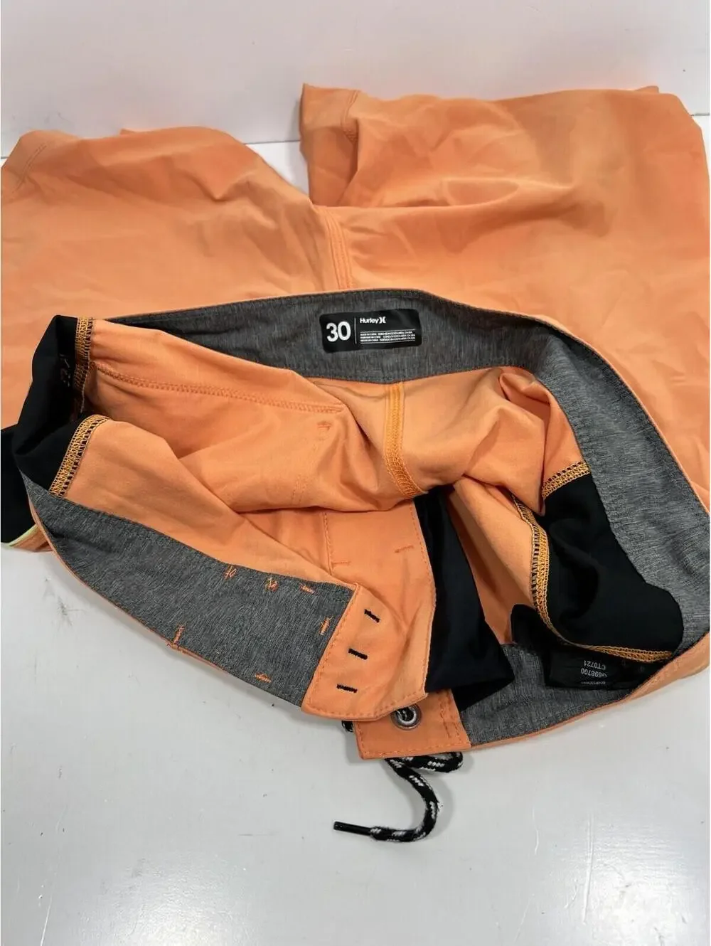 Hurley Phantom Men’s Swim Surf Trunks Boards Shorts Size 30 Orange - Picture 9 of 9